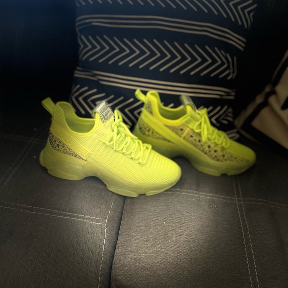 Hot Yellow! Neon Yellow! Fresh!! - Picture 4 of 6